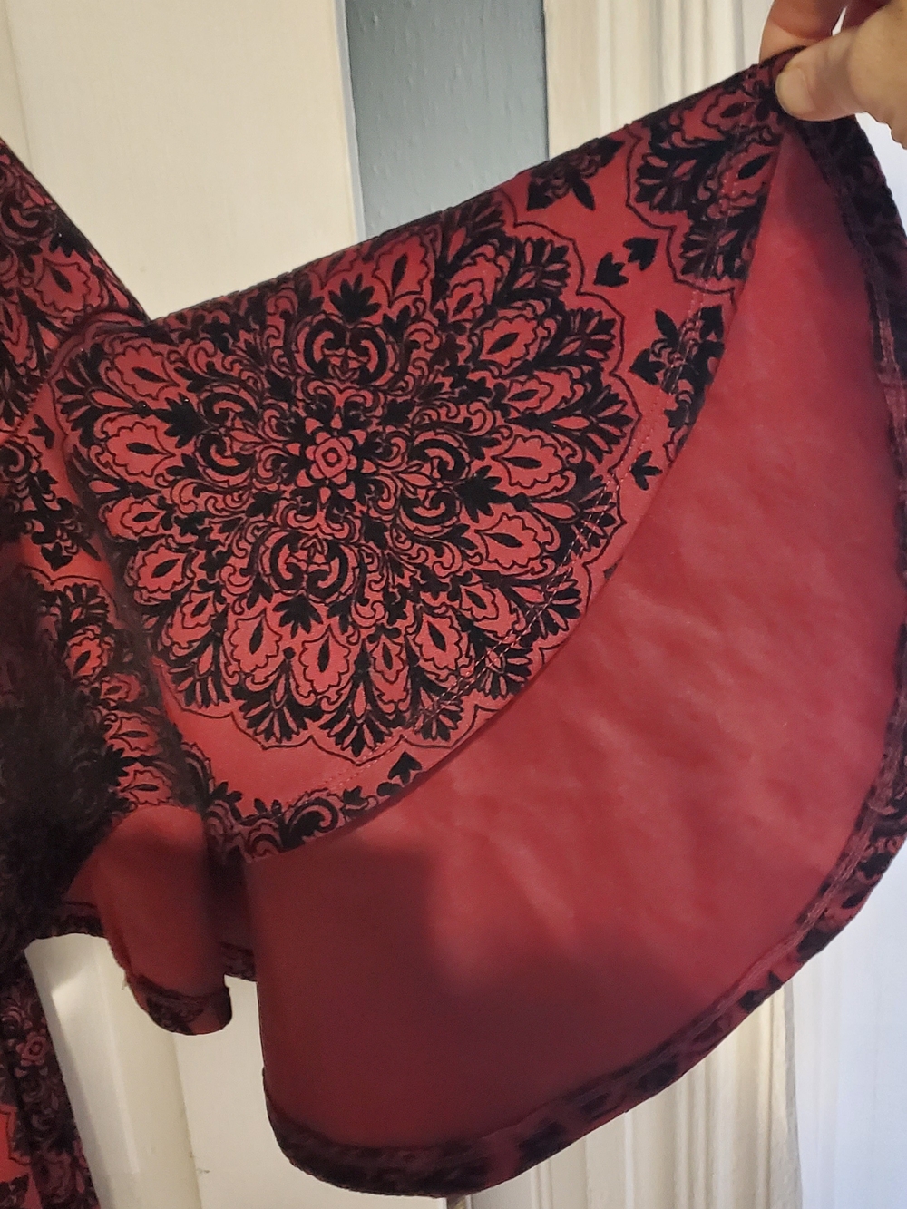 VENUS Burgundy and Black Velvet Burnout Midi Dress - Picture 5 of 5